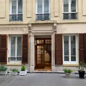 Pres De Gare De Lyon Parigi