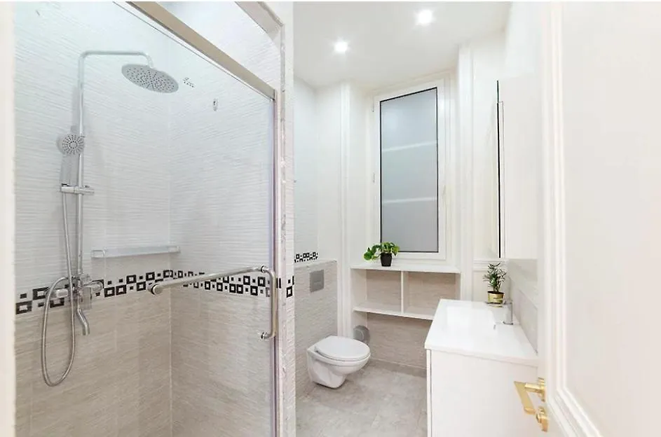 Apartment Galeries Lafayette - 7 Bedrooms - Lift - Aircon Paris